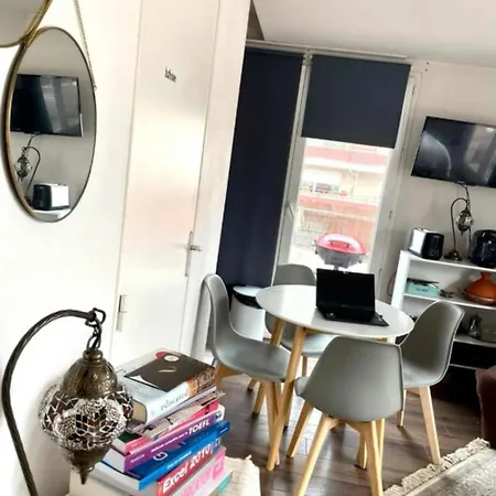 Aux Charmes De Appartement